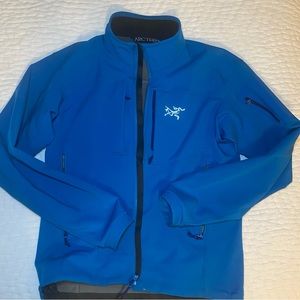 Arcteryx men’s jacket blue size small
